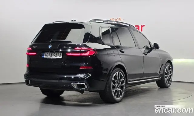 BMW X7 2023 3.0 автомат (гидро), миниатюра 2