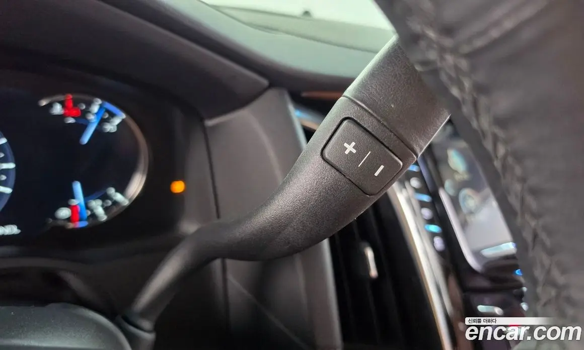 Cadillac Escalade 2018 6.2 автомат (гидро), фото 9 Cadillac Escalade 2018 6.2 автомат (гидро), фото 9