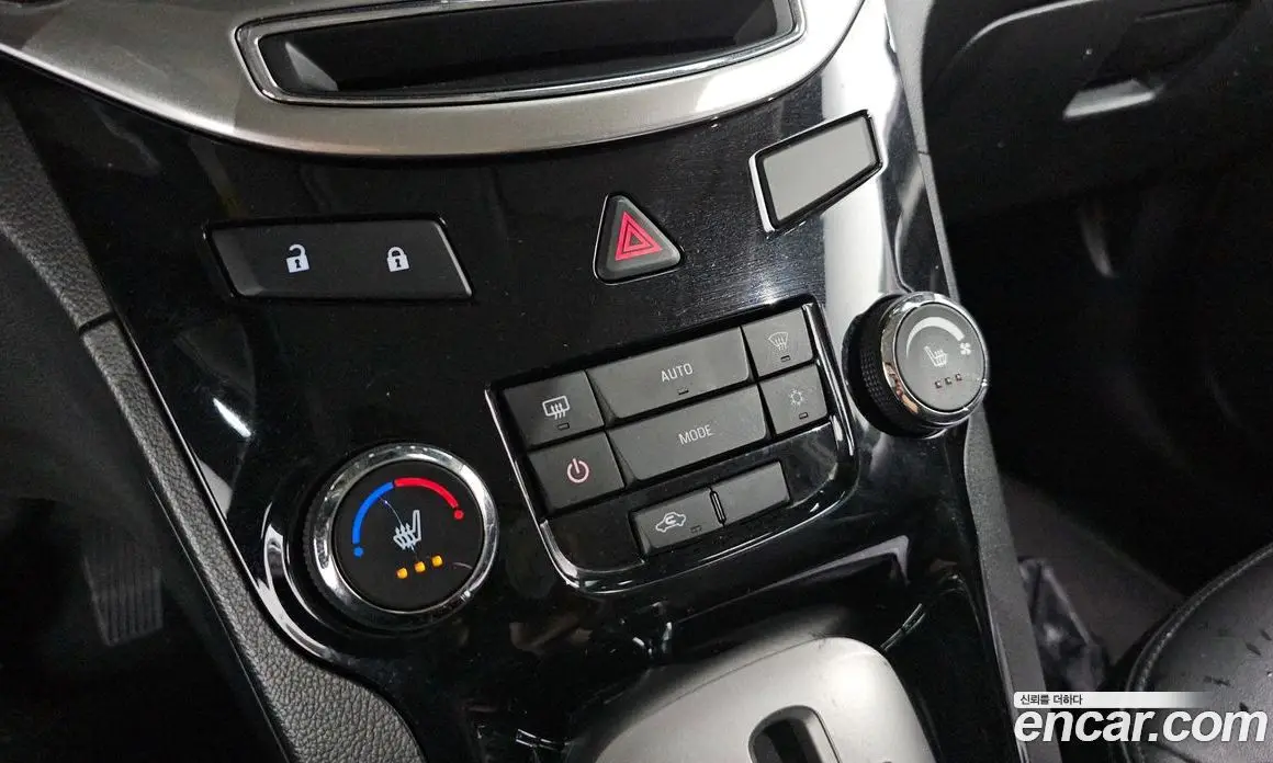 Chevrolet Orlando 2016 2.0 автомат (гидро), фото 13