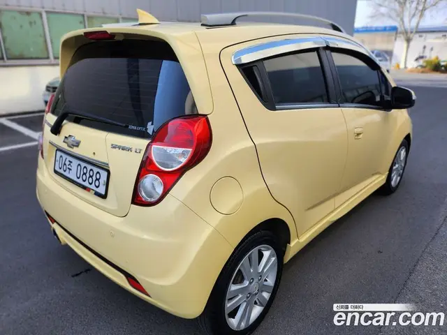 Chevrolet Spark 2014 1.0 автомат (гидро), миниатюра 3