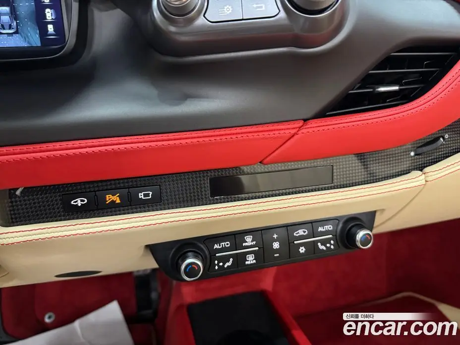 Ferrari F8 2021 3.9 автомат (гидро), фото 15