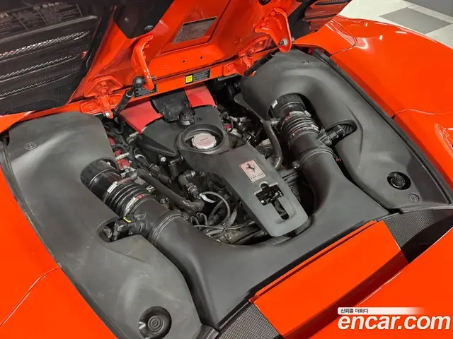 Ferrari F8 2021 3.9 автомат (гидро), миниатюра 5