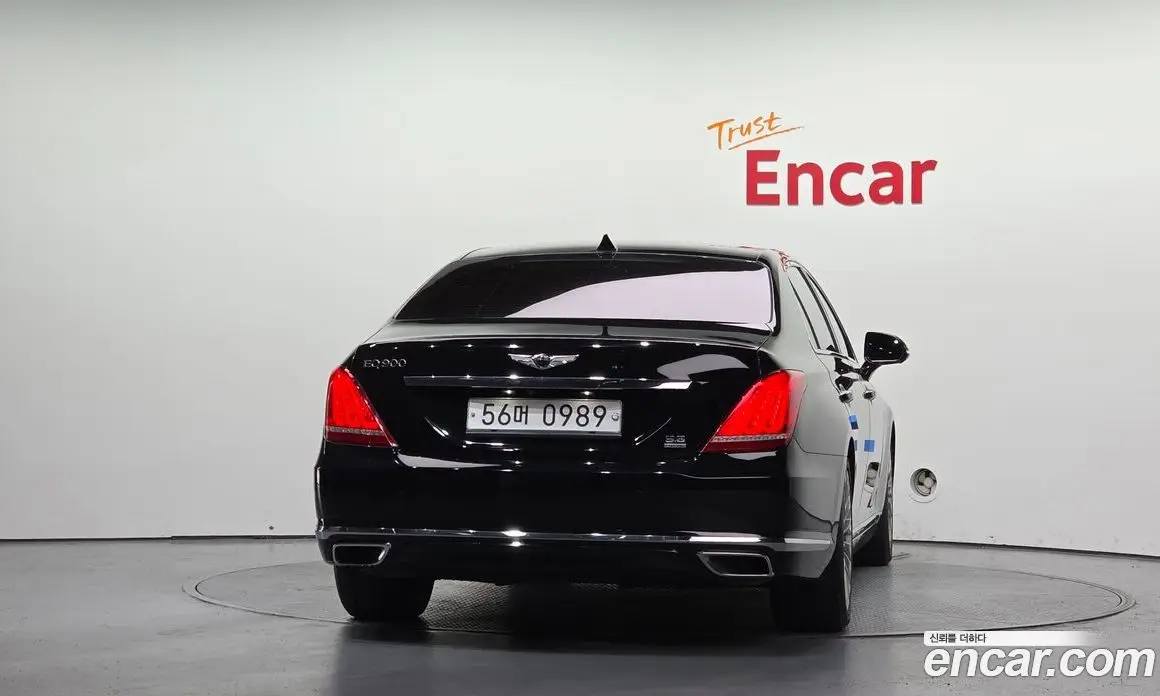 Genesis EQ900 2016 3.8 автомат (гидро), фото 4 Genesis EQ900 2016 3.8 автомат (гидро), фото 4