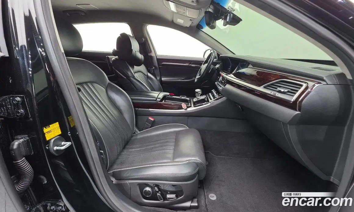 Genesis EQ900 2016 3.8 автомат (гидро), фото 10 Genesis EQ900 2016 3.8 автомат (гидро), фото 10