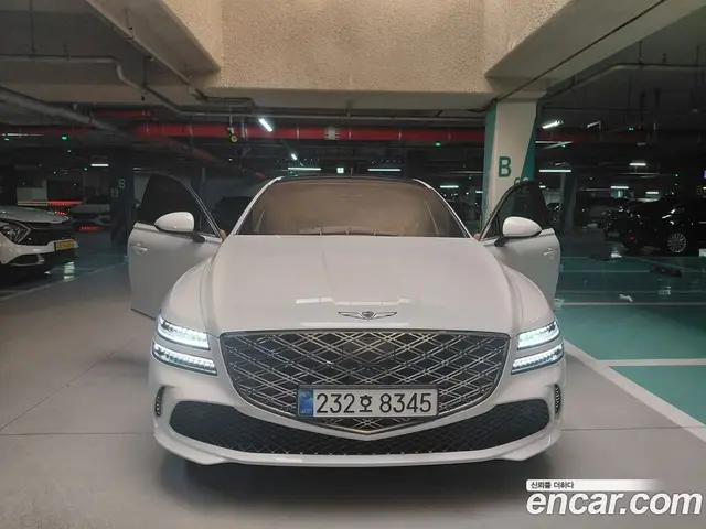 Genesis G80, 2026, 6 120 км