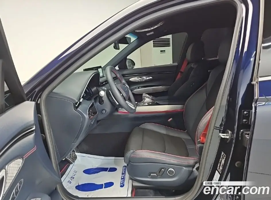 Genesis GV70 2024 2.5 автомат (гидро), фото 11 Genesis GV70 2024 2.5 автомат (гидро), фото 11