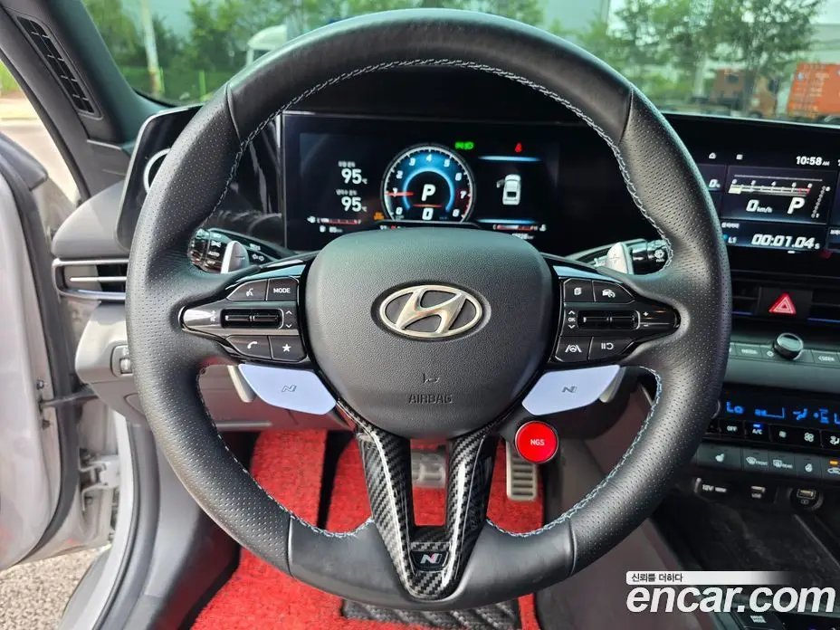 Hyundai Avante 2022 2.0 автомат (гидро), фото 11