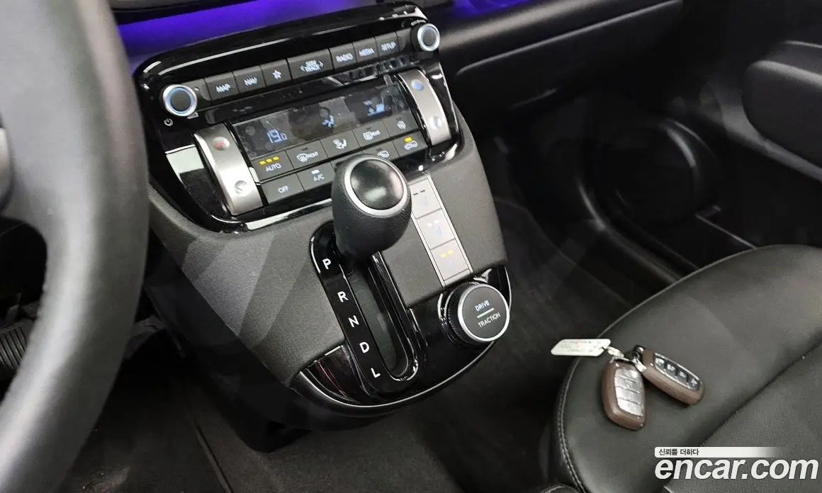Hyundai Casper 2022 1.0 автомат (гидро), фото 9