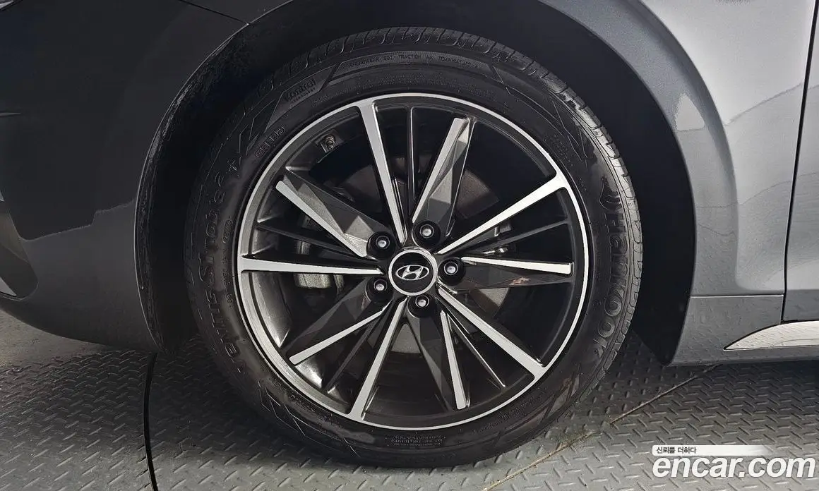 Hyundai Grandeur 2022 2.5 автомат (гидро), фото 5