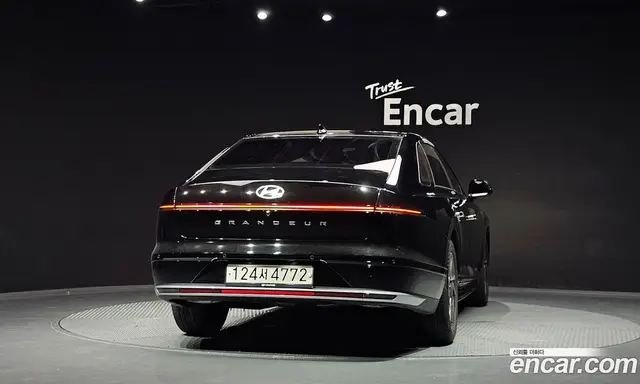 Hyundai Grandeur 2023 2.5 автомат (гидро), миниатюра 4