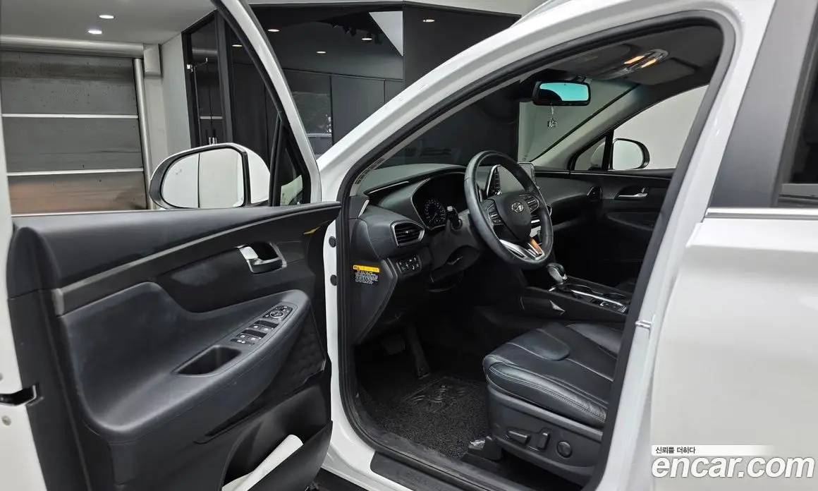Hyundai Santa Fe 2020 2.0 автомат (гидро), фото 10