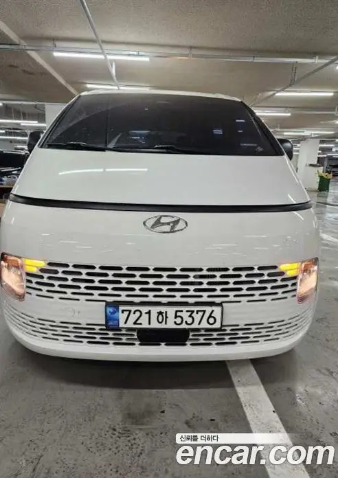 Hyundai Staria, 2023, 20 618 км