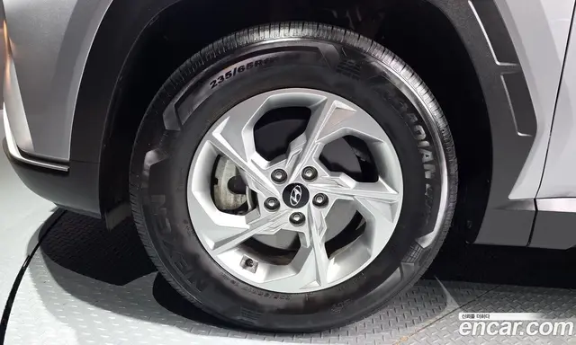 Hyundai Tucson 2021 2.0 автомат (гидро), миниатюра 5
