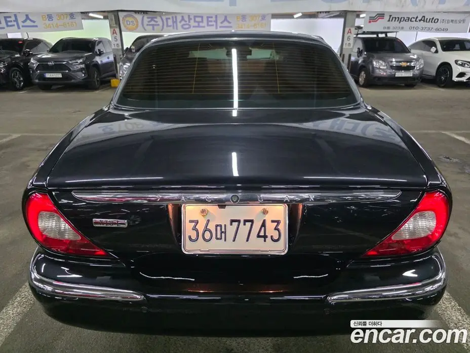Jaguar XJ-8 2005 3.6 автомат (гидро), фото 5 Jaguar XJ-8 2005 3.6 автомат (гидро), фото 5