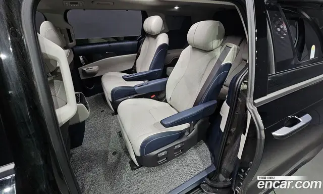 Kia Carnival 2024 1.6 автомат (гидро), миниатюра 12
