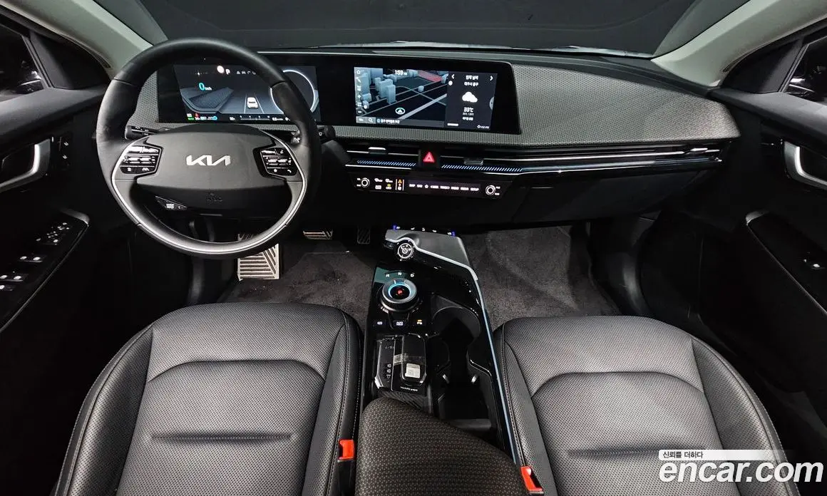 Kia EV6 2024 0.1 автомат (гидро), фото 7 Kia EV6 2024 0.1 автомат (гидро), фото 7