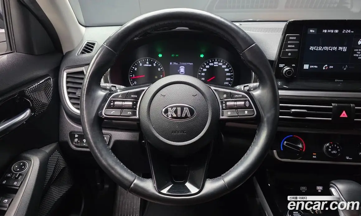Kia Seltos 2020 1.6 автомат (гидро), фото 13