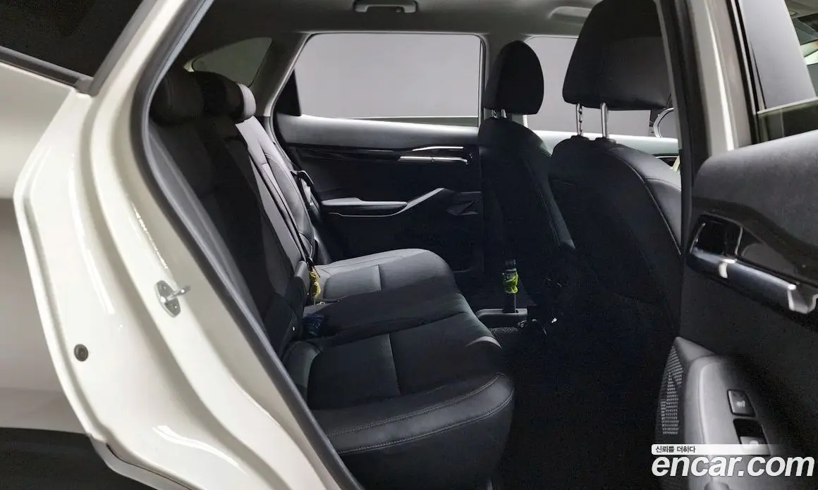 Kia Seltos 2020 1.6 автомат (гидро), фото 12
