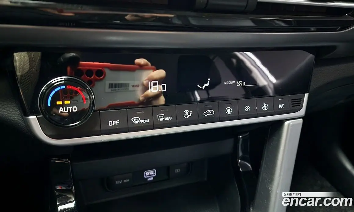 Kia Seltos 2020 1.6 автомат (гидро), фото 17