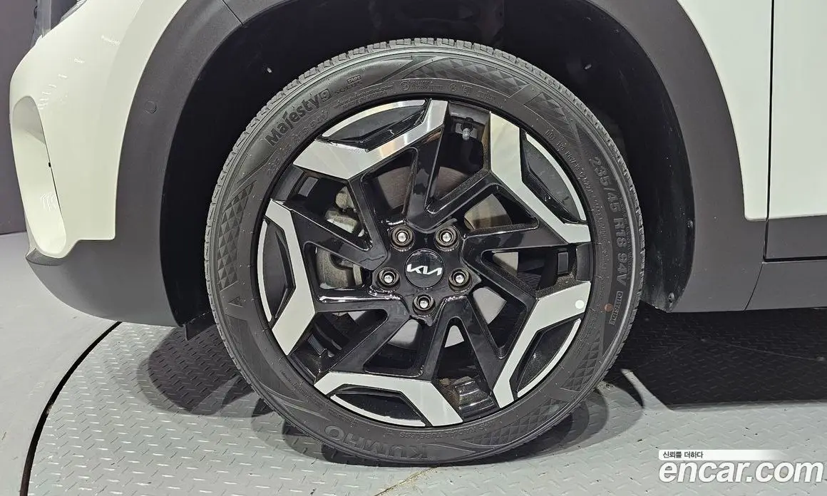 Kia Seltos 2022 1.6 автомат (гидро), фото 5