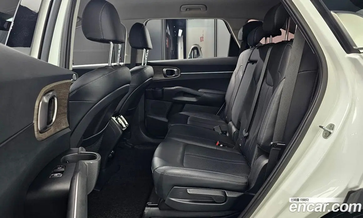 Kia Sorento 2020 2.2 автомат (гидро), фото 12 Kia Sorento 2020 2.2 автомат (гидро), фото 12