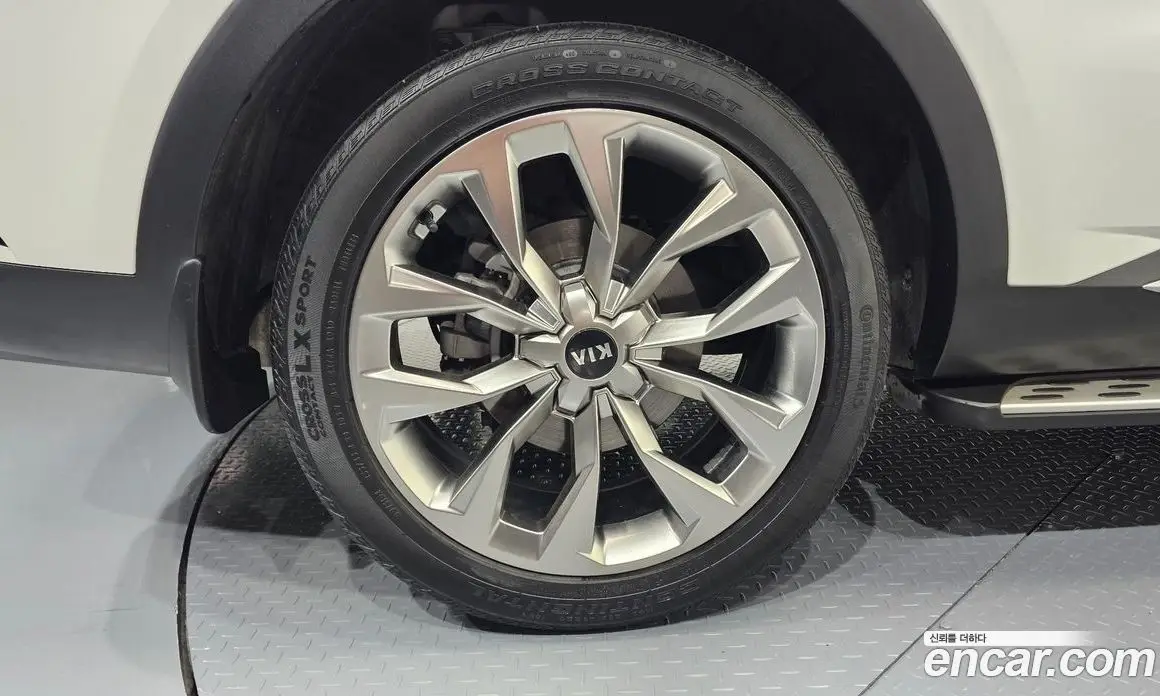Kia Sorento 2020 2.2 автомат (гидро), фото 5 Kia Sorento 2020 2.2 автомат (гидро), фото 5