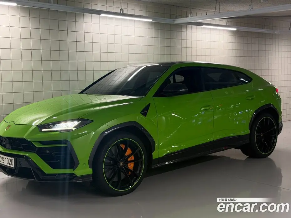 Lamborghini Urus 2021 4.0 автомат (гидро), фото 2 Lamborghini Urus 2021 4.0 автомат (гидро), фото 2
