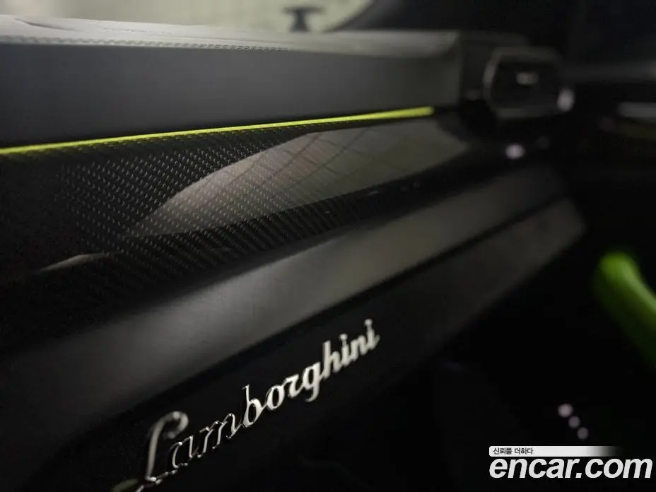 Lamborghini Urus 2021 4.0 автомат (гидро), фото 6 Lamborghini Urus 2021 4.0 автомат (гидро), фото 6