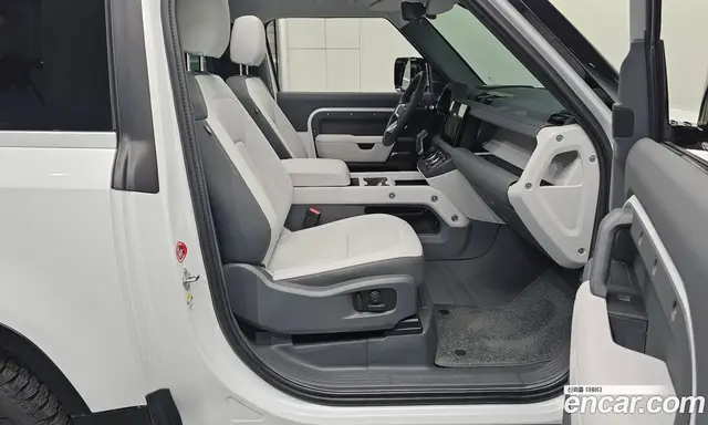 Land Rover Defender 2025 3.0 автомат (гидро), миниатюра 11