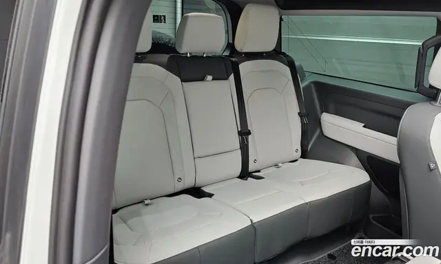 Land Rover Defender 2025 3.0 автомат (гидро), миниатюра 12