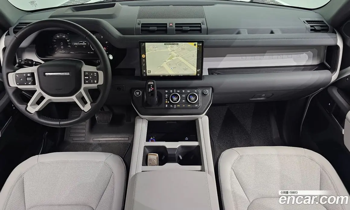 Land Rover Defender 2025 3.0 автомат (гидро), фото 7
