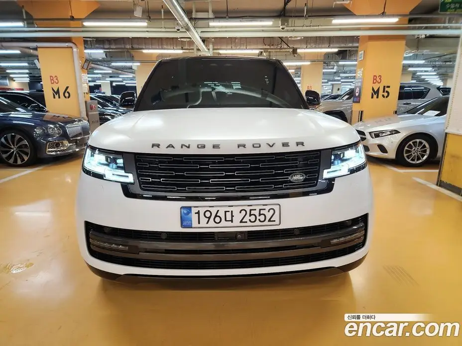 Land Rover Range Rover 2024 4.4 автомат (гидро), фото 1 Land Rover Range Rover 2024 4.4 автомат (гидро), фото 1