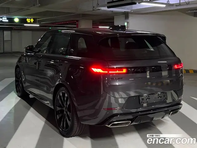 Land Rover Range Rover Sport 2026 3.0 автомат (гидро), миниатюра 3