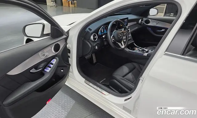 Mercedes-Benz C-Class 2021 2.0 автомат (гидро), миниатюра 10 Mercedes-Benz C-Class 2021 2.0 автомат (гидро), миниатюра 10