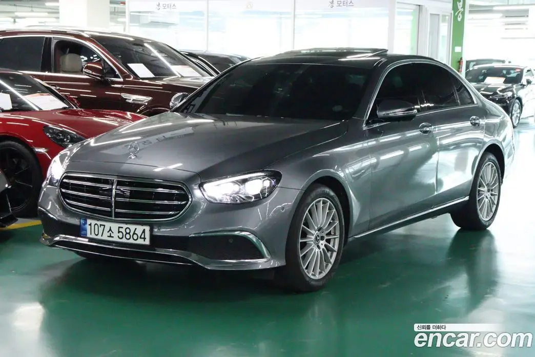 Mercedes-Benz E-Class 2023 2.0 автомат (гидро), фото 2 Mercedes-Benz E-Class 2023 2.0 автомат (гидро), фото 2