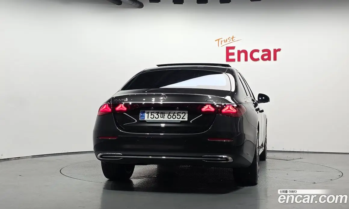 Mercedes-Benz E-Class 2024 2.0 автомат (гидро), фото 4