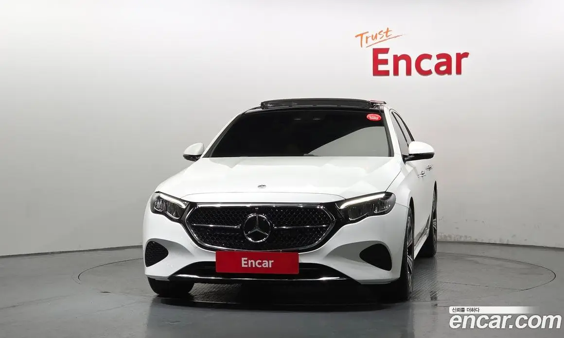 Mercedes-Benz E-Class 2025 2.0 автомат (гидро), фото 3