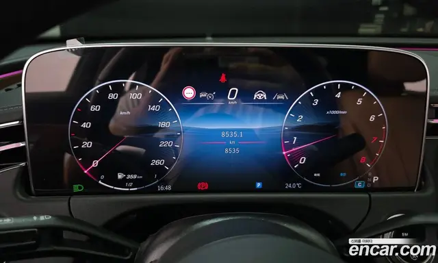 Mercedes-Benz E-Class 2025 2.0 автомат (гидро), миниатюра 8