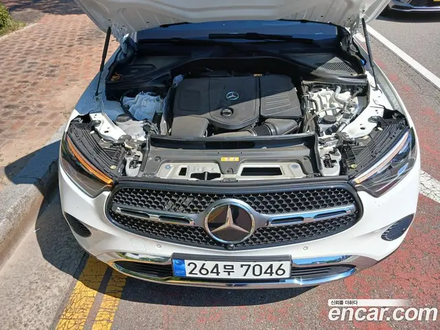 Mercedes-Benz GLC-Class 2024 2.0 автомат (гидро), миниатюра 12