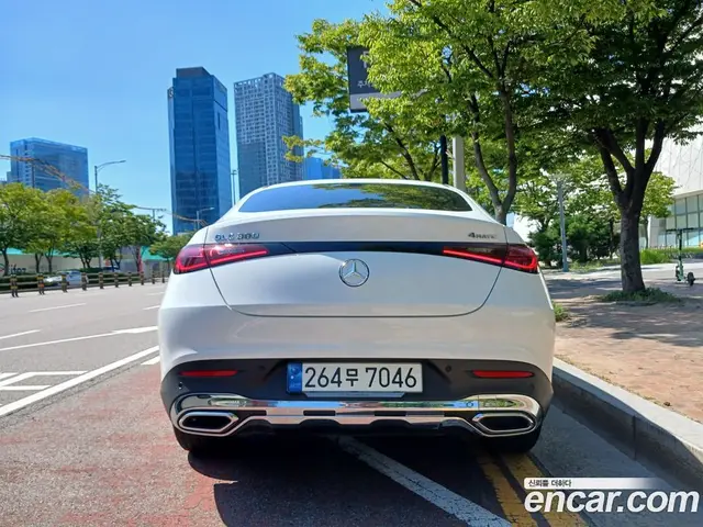 Mercedes-Benz GLC-Class 2024 2.0 автомат (гидро), миниатюра 6 Mercedes-Benz GLC-Class 2024 2.0 автомат (гидро), миниатюра 6