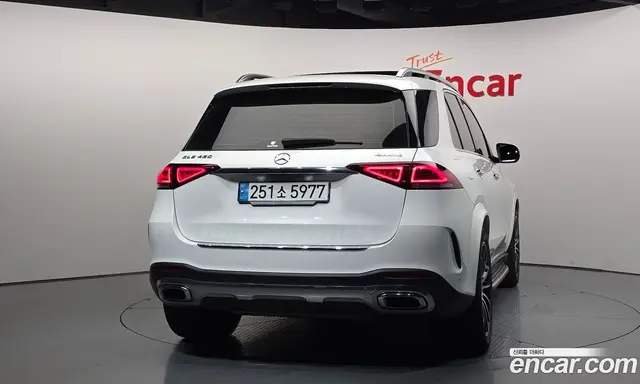 Mercedes-Benz GLE-Class 2023 3.0 автомат (гидро), миниатюра 4 Mercedes-Benz GLE-Class 2023 3.0 автомат (гидро), миниатюра 4