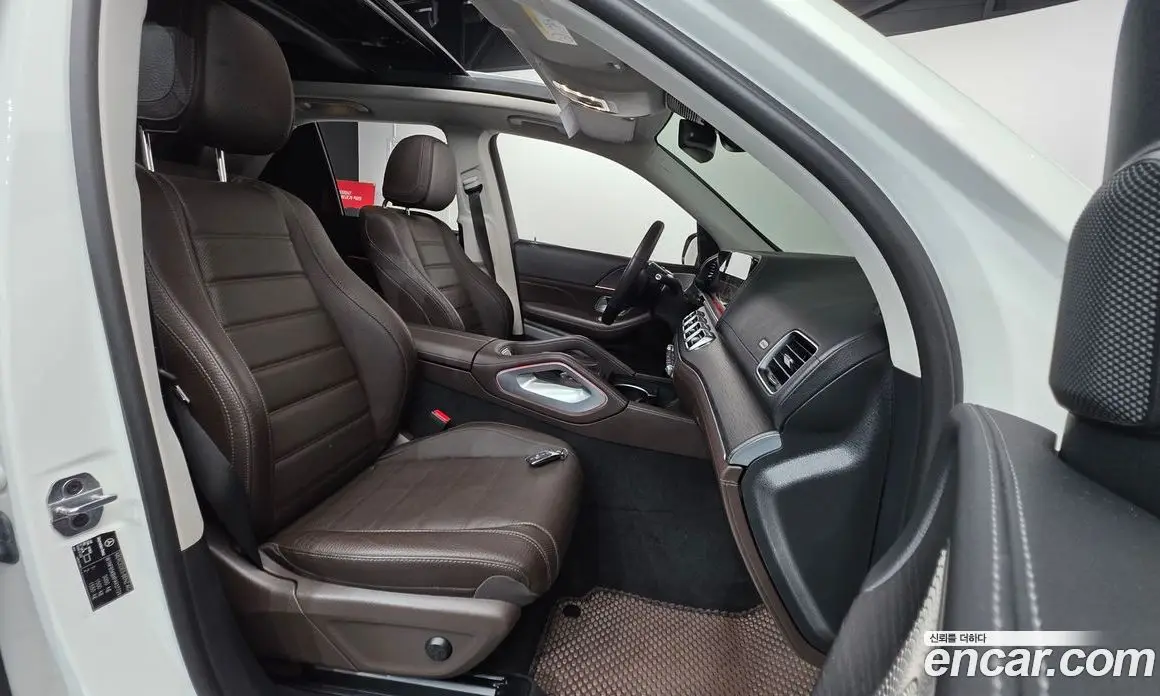 Mercedes-Benz GLE-Class 2023 3.0 автомат (гидро), фото 10 Mercedes-Benz GLE-Class 2023 3.0 автомат (гидро), фото 10