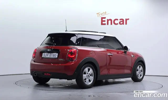 Mini Cooper 2016 1.5 автомат (гидро), миниатюра 2
