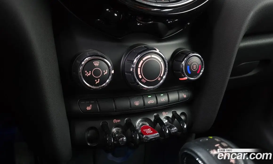 Mini Cooper 2016 1.5 автомат (гидро), фото 16