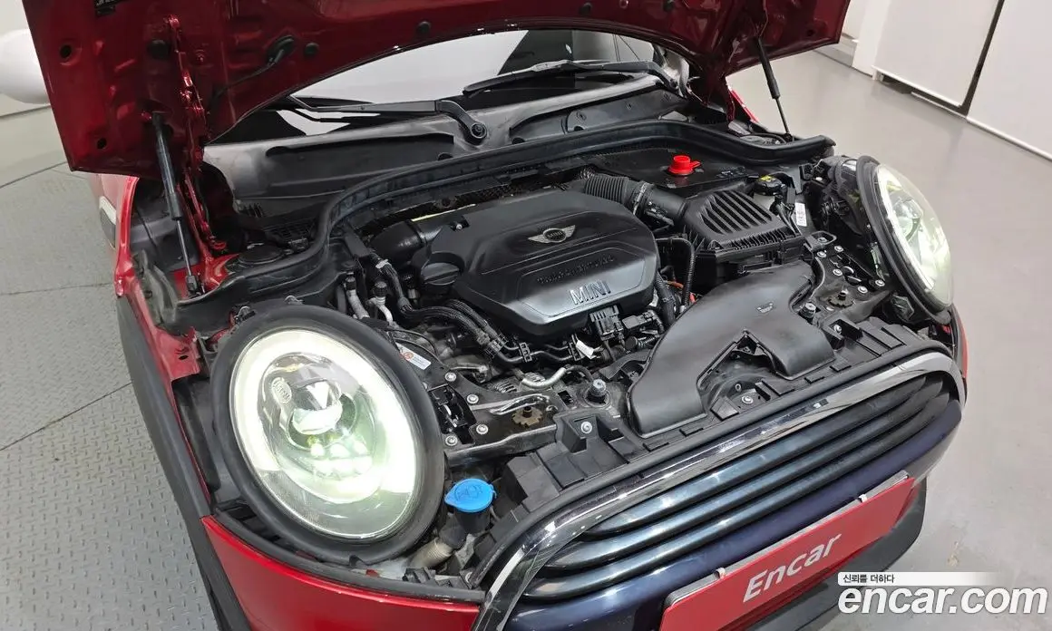 Mini Cooper 2016 1.5 автомат (гидро), фото 6