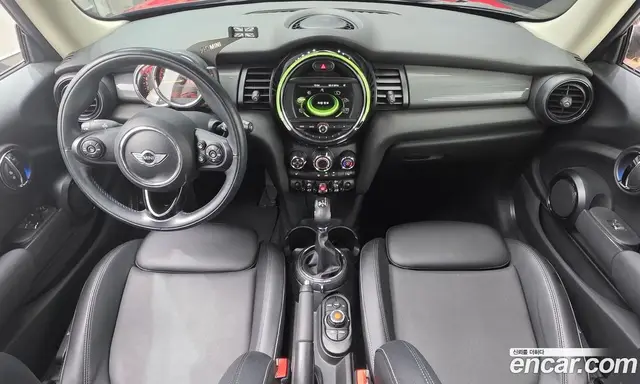 Mini Cooper 2016 1.5 автомат (гидро), миниатюра 7