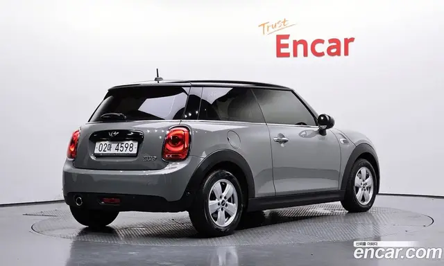 Mini Cooper 2017 1.5 автомат (гидро), миниатюра 2