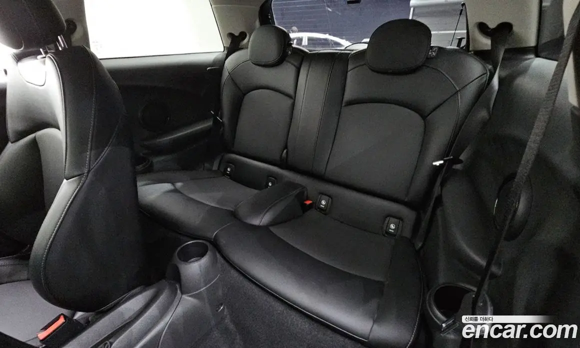 Mini Cooper 2017 1.5 автомат (гидро), фото 12