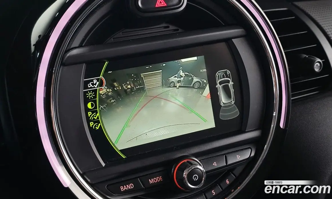 Mini Cooper 2017 1.5 автомат (гидро), фото 16