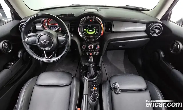 Mini Cooper 2017 1.5 автомат (гидро), миниатюра 7